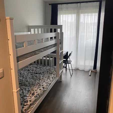 Apartman Feel At At This Homeawayfromhome Appt With A Stunning Water Canal View And Gym
